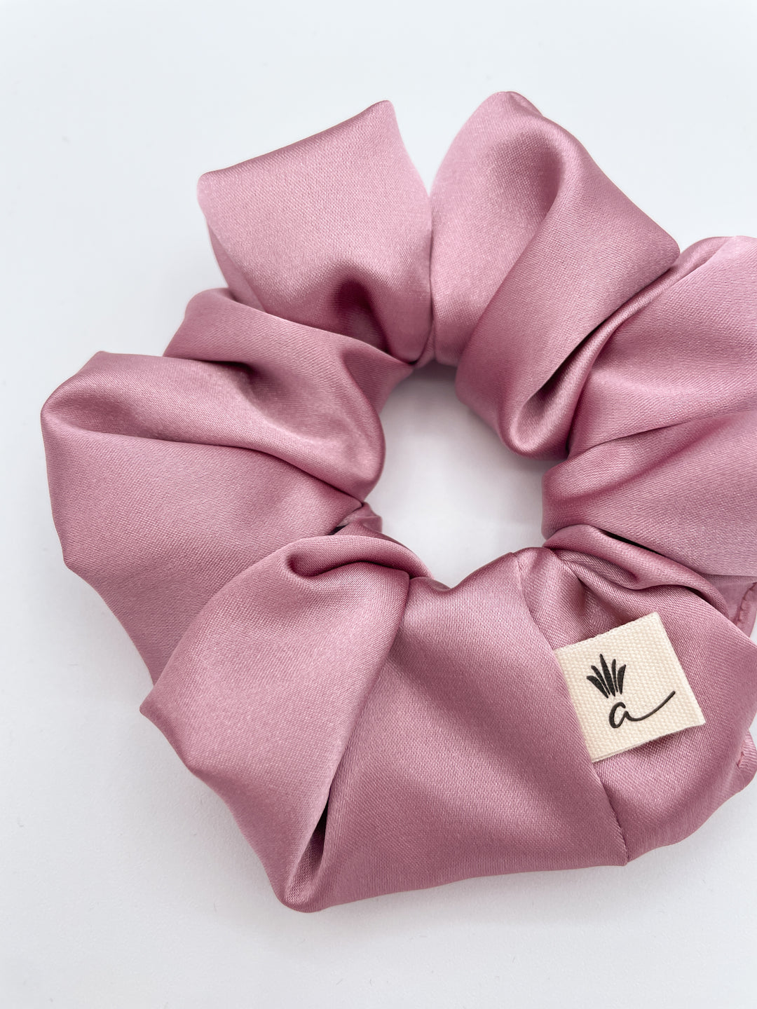 Satin scrunchie - Antique pink